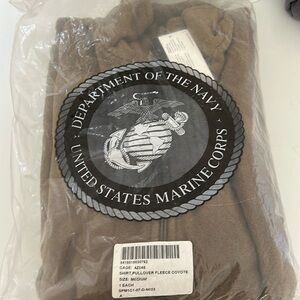 USMC Coyote Fleece Pullover Polartec Size Medium USGI Authentic Marines NEW